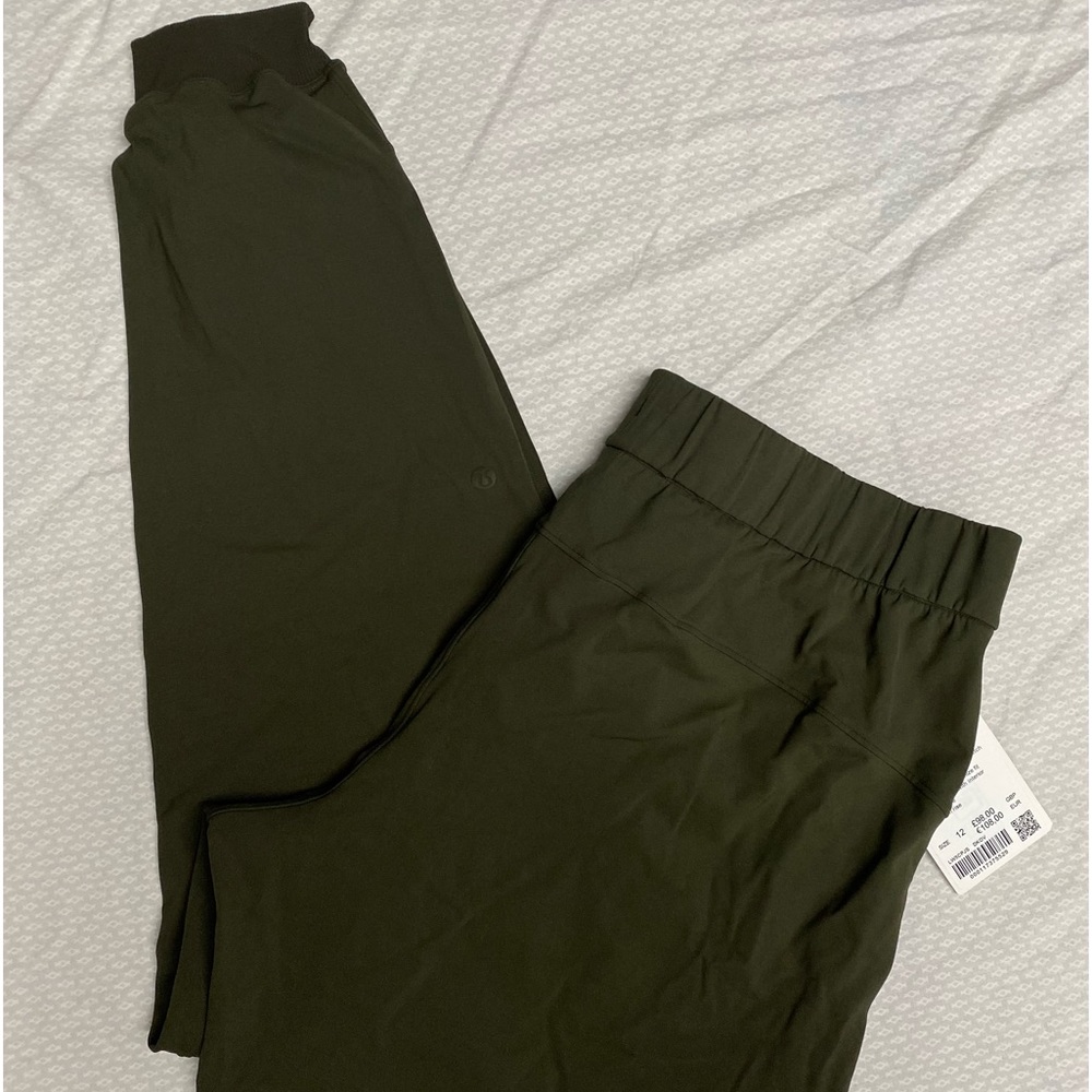 Lululemon On The Fly Jogger Luxtreme, Dark Olive 12